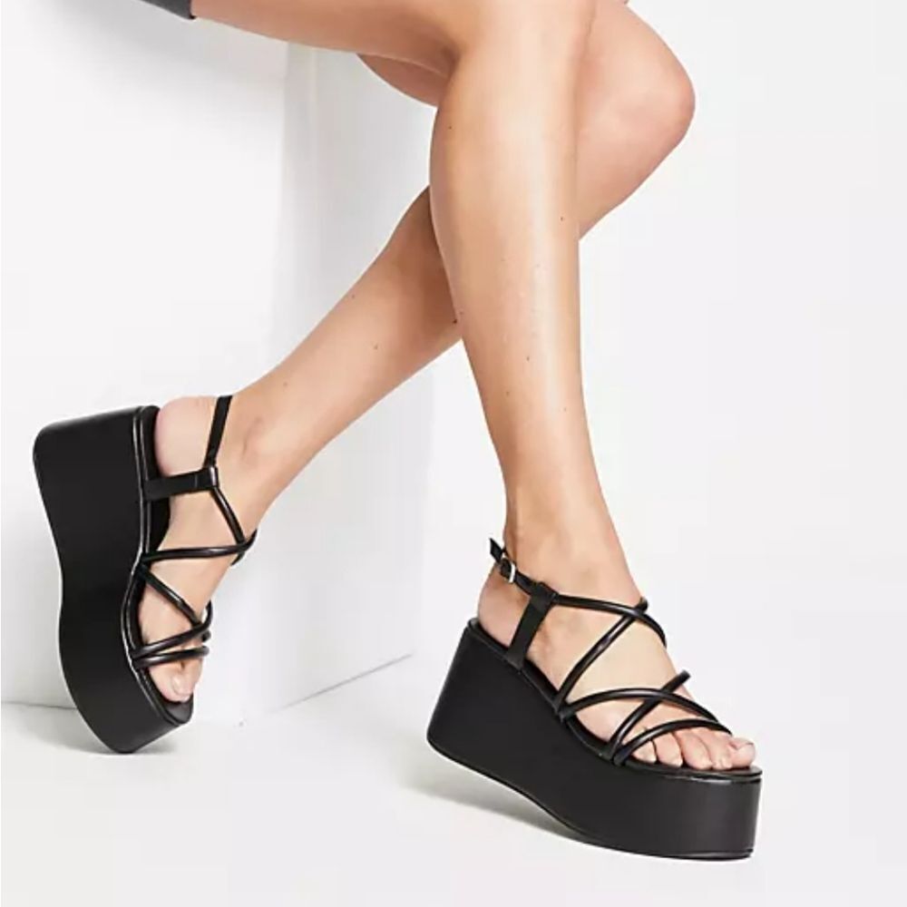 BRAND NEW MADDEN GIRL G-ENDERA PLATFORM WEDGE SANDAL